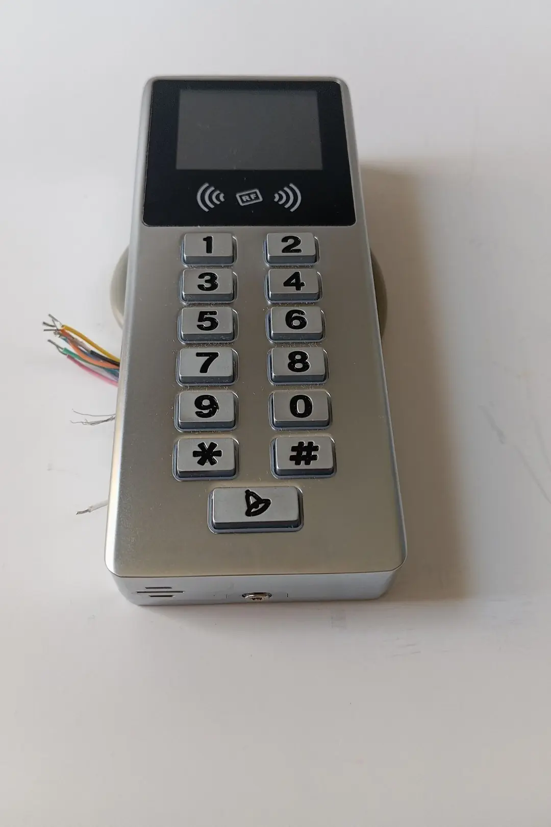 Sarkey SR-218 EM-W Tuya WiFi Kart Şifre Okuyucu IP68 Proximity 125 KHz Metal Kasa (3/10)